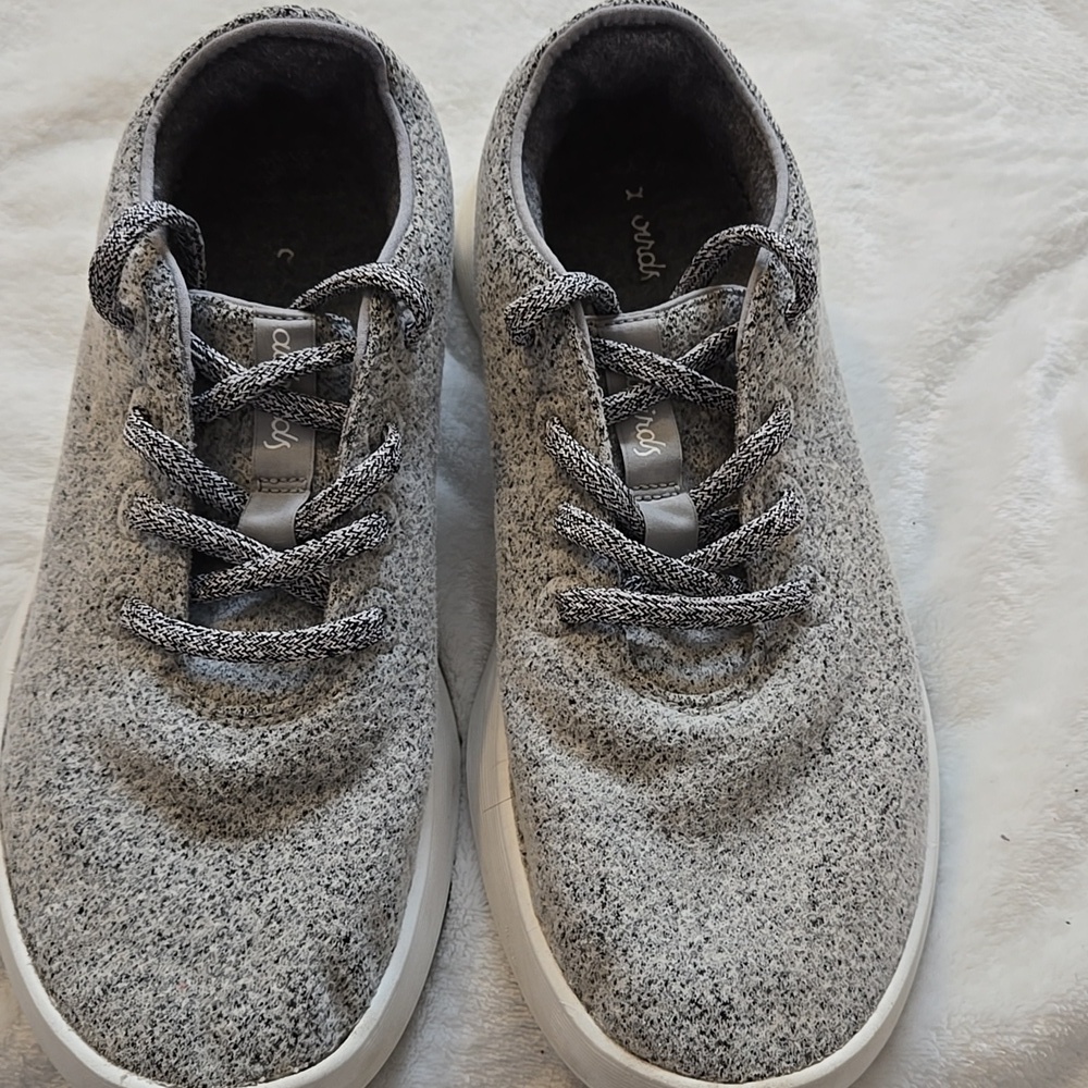 Allbirds Sneakers in Gray
